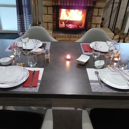Bed and Breakfast Au Petit Bonheur Saint-Martin-du-Frene Экстерьер фото