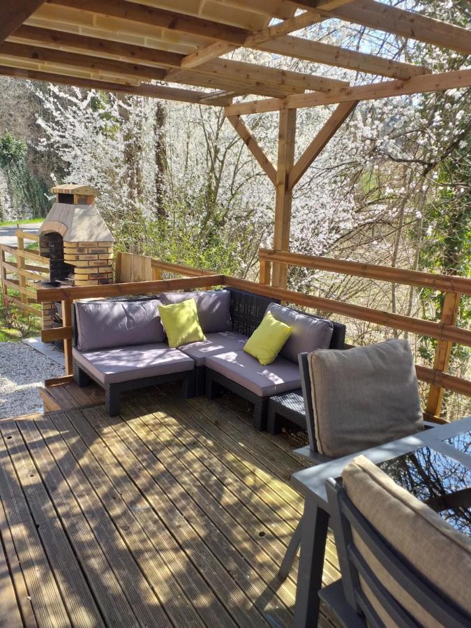 Bed and Breakfast Au Petit Bonheur Saint-Martin-du-Frene Экстерьер фото