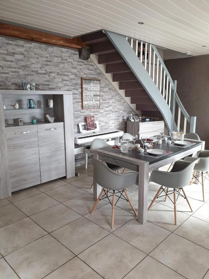 Bed and Breakfast Au Petit Bonheur Saint-Martin-du-Frene Экстерьер фото