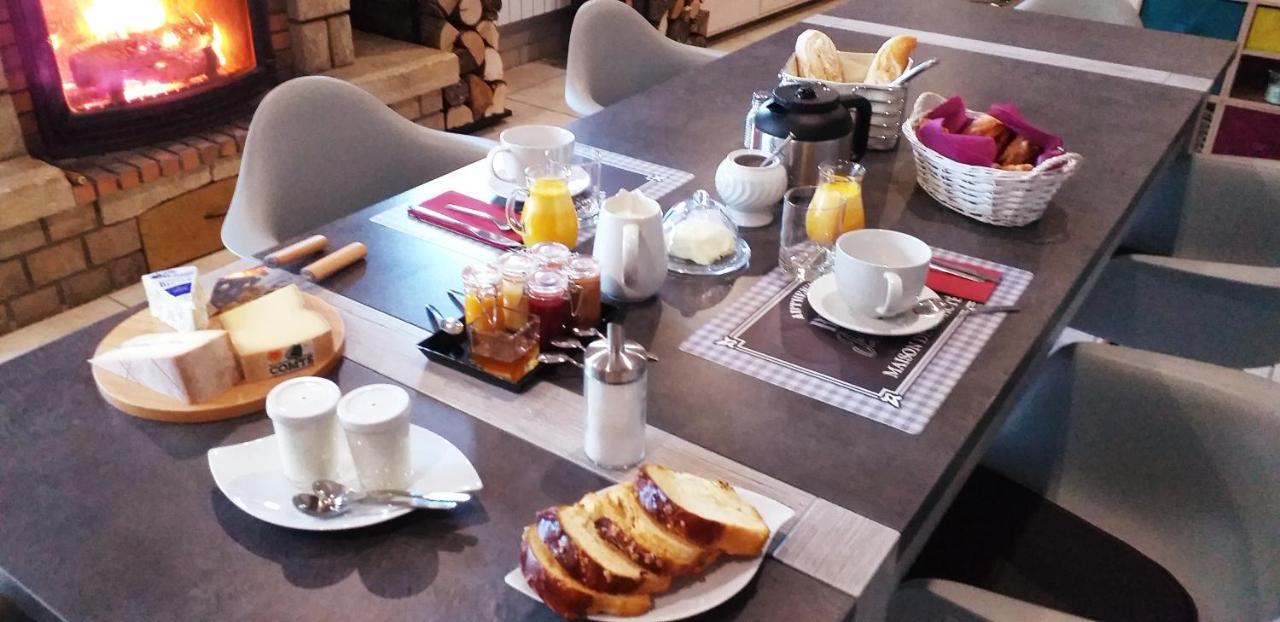 Bed and Breakfast Au Petit Bonheur Saint-Martin-du-Frene Экстерьер фото