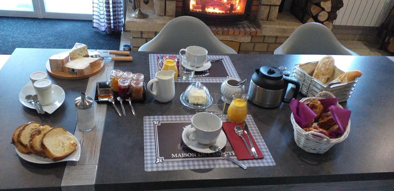 Bed and Breakfast Au Petit Bonheur Saint-Martin-du-Frene Экстерьер фото